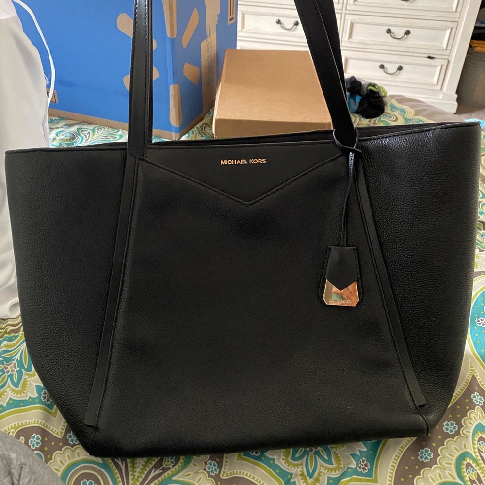 Michael Kors purse